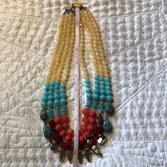 Anthropologie • Beautiful Beaded Necklace - Picture 2 of 5